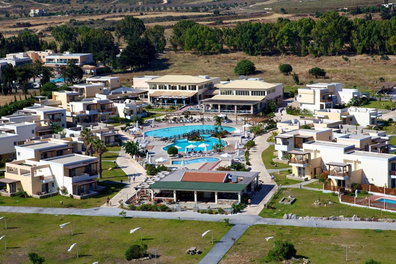 פסאלידי Natura Park Village Hotel & Spa מראה חיצוני תמונה